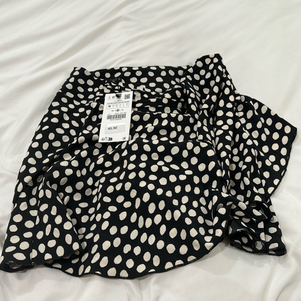 Zara skirt. Never worn